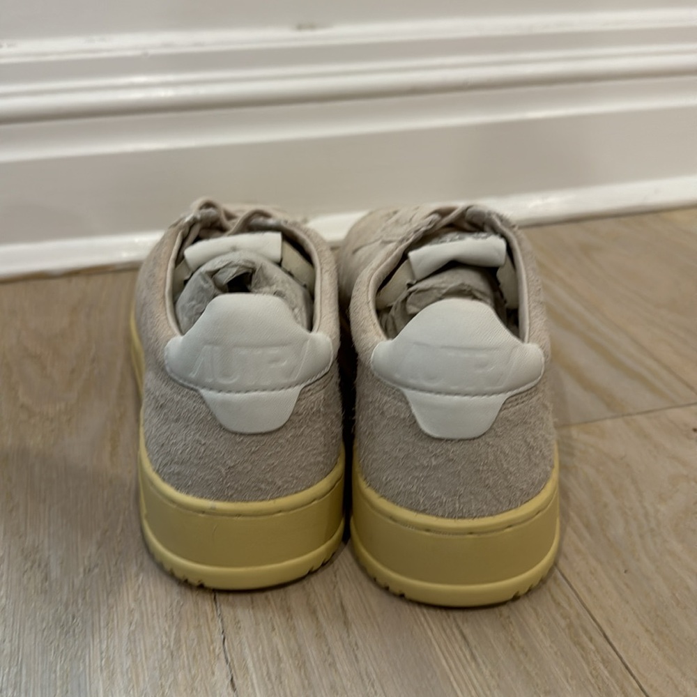 Autry Low Nan Hair/Suede Sand Shoes Size 42 - Picture 10 of 12